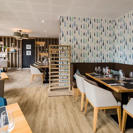 Отель Thoeles Buecken