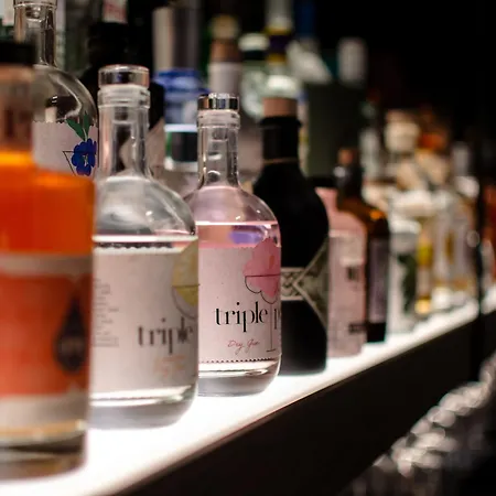 Отель Thoeles 3*